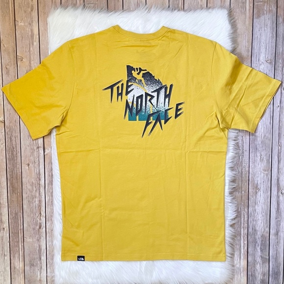 The North Face Men’s Moss Tee In Bamboo Yellow - Picture 3 of 7